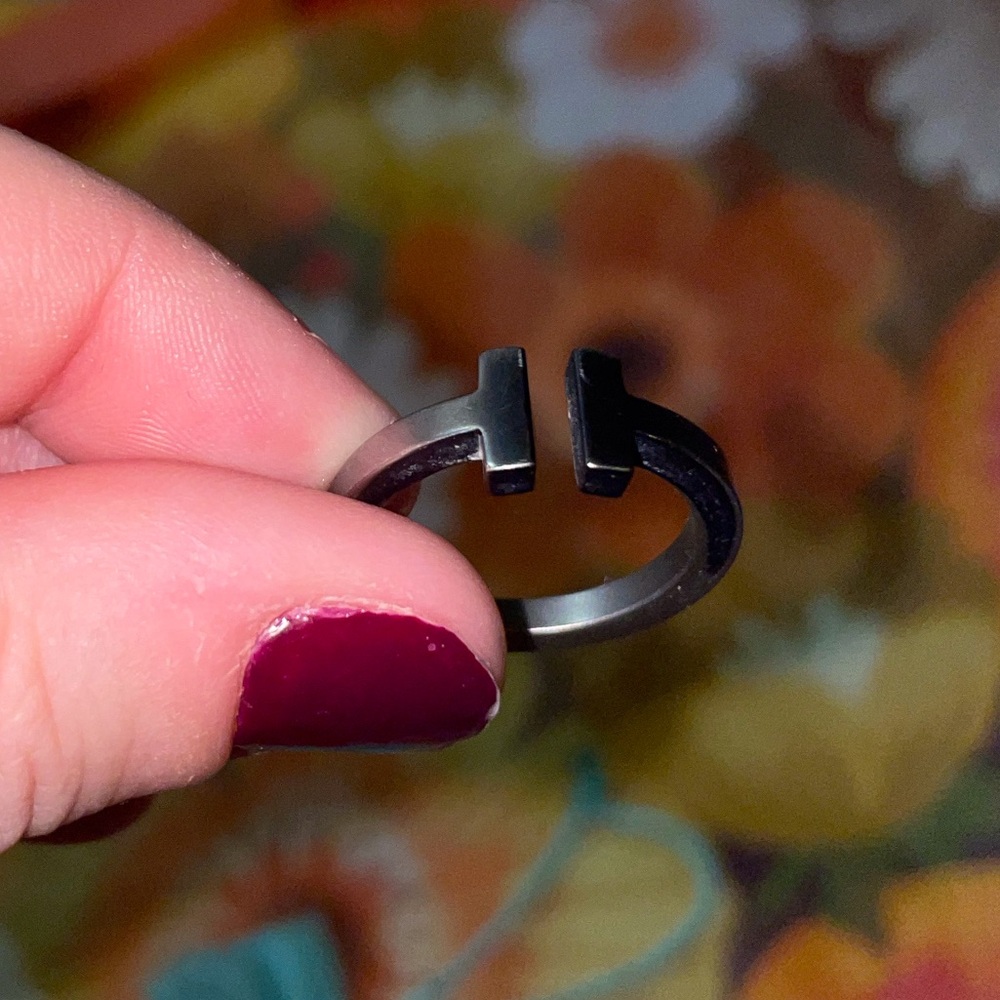 Tiffany T square ring size 7